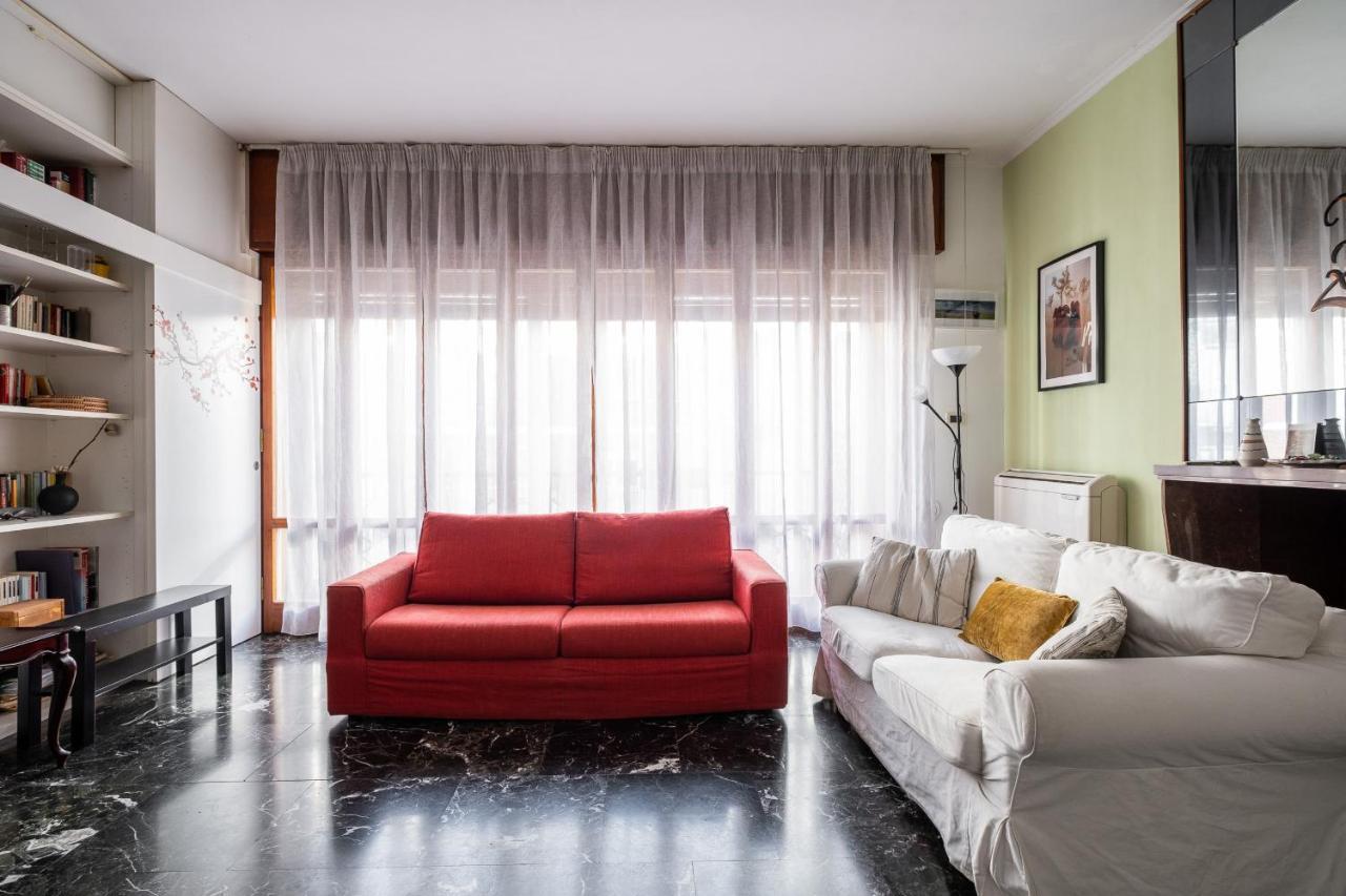 Boldrini Apartment With Balcony By Wonderful Italy Bolonha Exterior foto